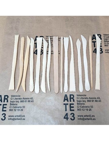Set 15 palillos de modelar madera.